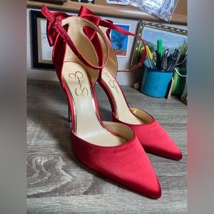 Jessica Simpson Red Satin Bowed Heels size 6.5